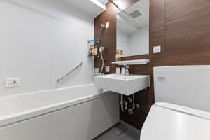 thumbnail: Bathroom