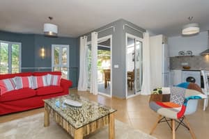 thumbnail: Living room