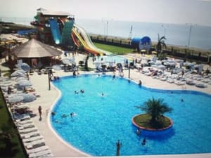 thumbnail: Pool