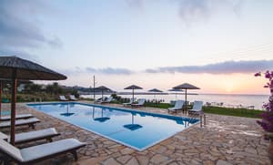 thumbnail: Sundeck
