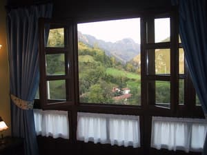 thumbnail: Mountain view