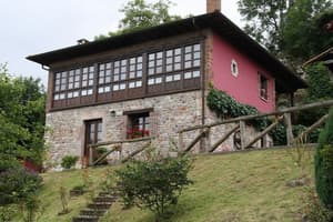 thumbnail: Front of property