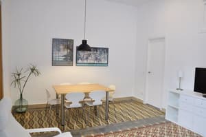 thumbnail: In-room dining