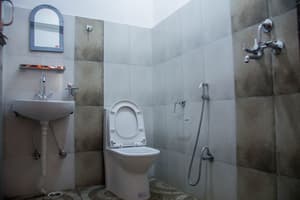 thumbnail: Bathroom