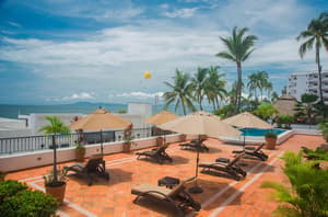 thumbnail: Sundeck
