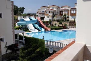 thumbnail: Outdoor pool