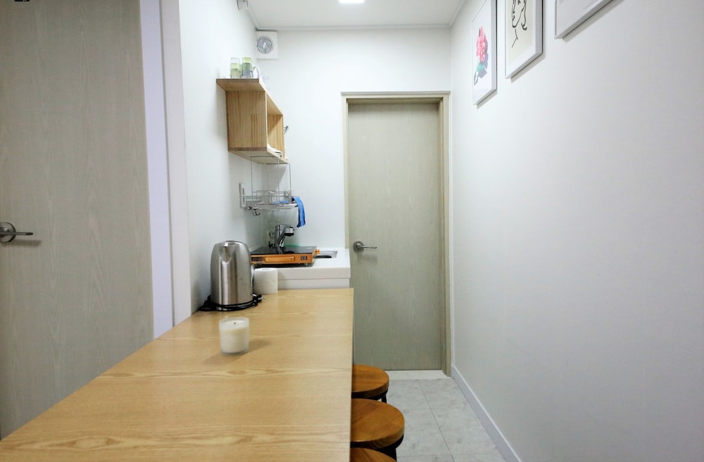 Shared kitchen facilities