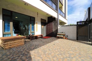 thumbnail: Garden