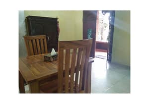 thumbnail: In-room dining