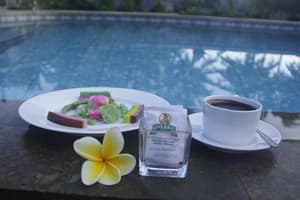 thumbnail: Food and drink