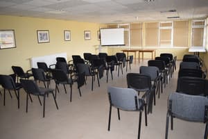thumbnail: Business center
