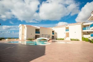 thumbnail: Property grounds
