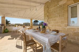 thumbnail: Terrace/patio