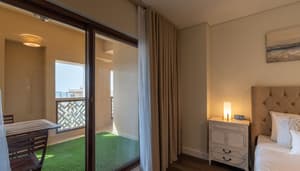thumbnail: Interior