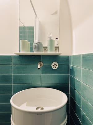 thumbnail: Bathroom