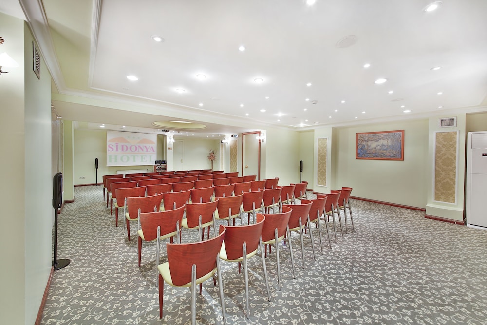 Meeting facility