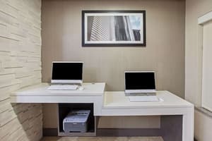 thumbnail: Business center