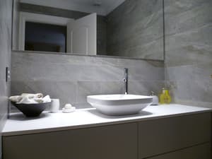 thumbnail: Bathroom sink