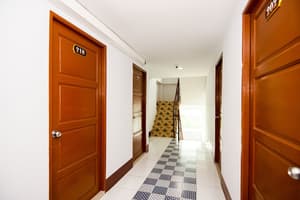 thumbnail: Interior