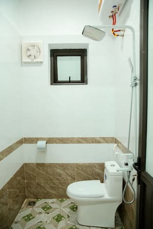 thumbnail: Bathroom