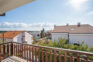 thumbnail: Balcony