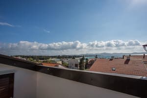 thumbnail: Balcony