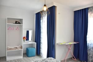 thumbnail: Living area