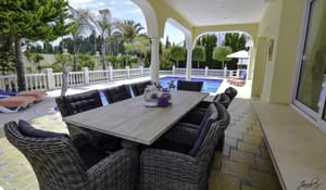 thumbnail: Terrace/patio