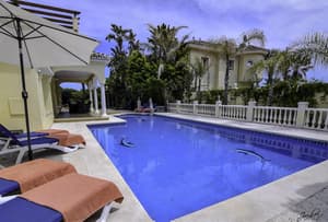thumbnail: Outdoor pool