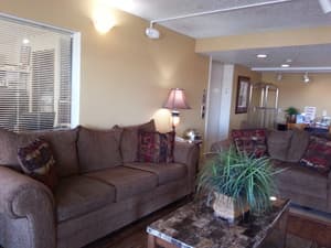 thumbnail: Interior detail