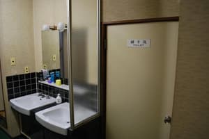 thumbnail: Bathroom