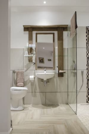 thumbnail: Bathroom