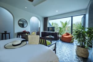 thumbnail: Room