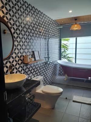 thumbnail: Bathroom