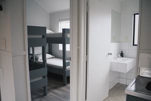 thumbnail: Bathroom amenities