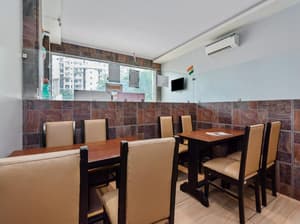 thumbnail: Dining