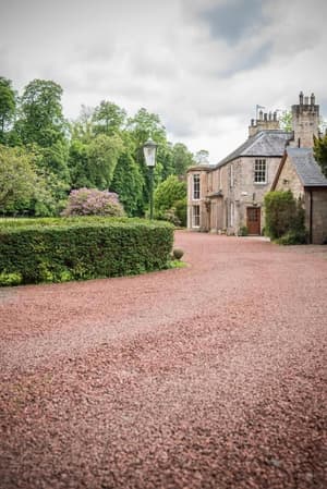 thumbnail: Property grounds