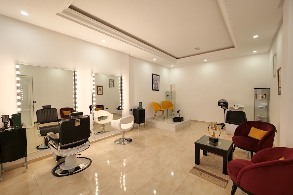 Hair salon
