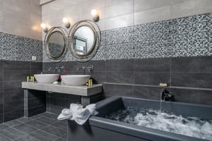 thumbnail: Private spa tub