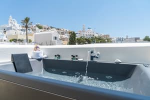 thumbnail: Private spa tub