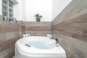 thumbnail: Private spa tub