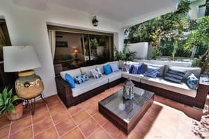 thumbnail: Terrace/patio