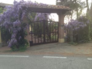 thumbnail: Exterior