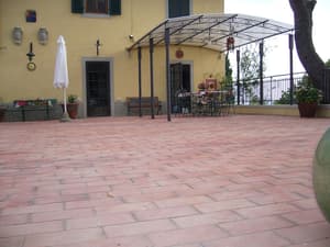 thumbnail: Terrace/patio