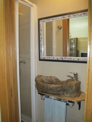 thumbnail: Bathroom sink