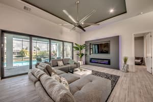 thumbnail: Living area