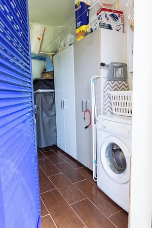 thumbnail: Laundry