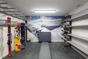 thumbnail: Snow and ski sports