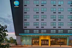 thumbnail: Exterior