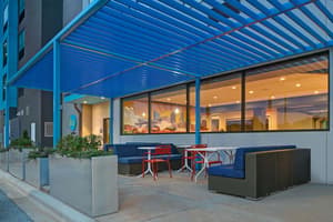 thumbnail: Terrace/patio